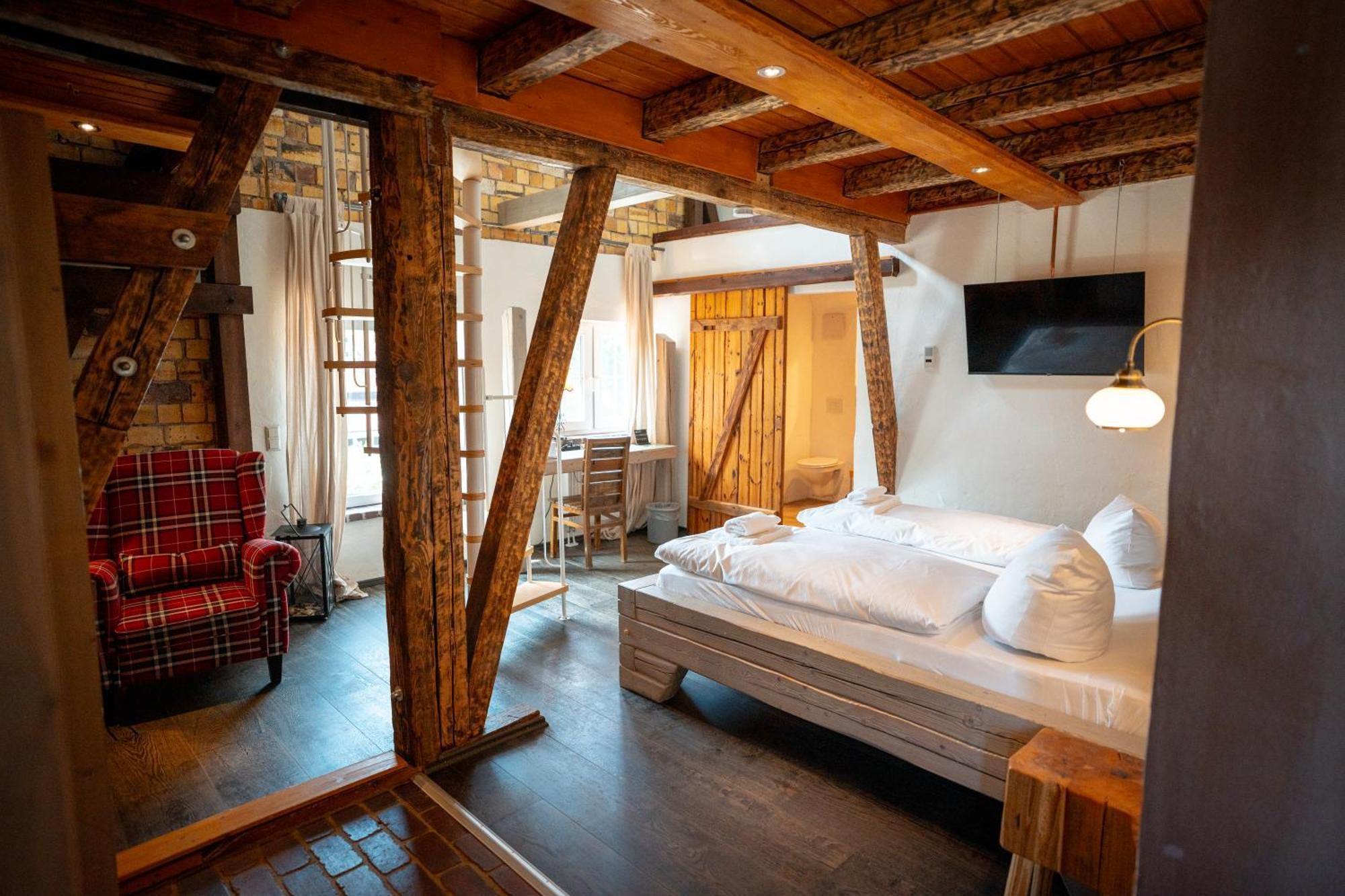 Hotel Kolonieschanke Бург Екстериор снимка